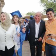 La Major et des parents heureux